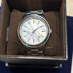 Michael Kors Iridescent Dial Silver Men's Watch